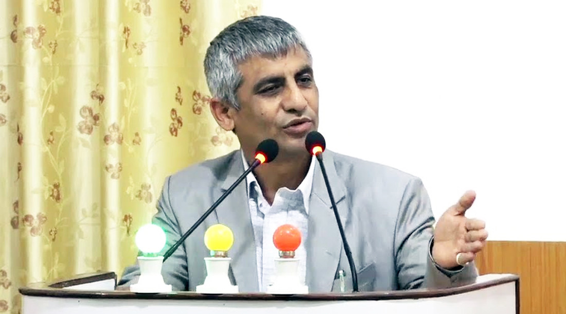 कोशी प्रदेशका पूर्वमुख्यमन्त्री केदार कार्कीले सर्वोच्चमा दायर गरेको रिट हेर्न नभ्याइने