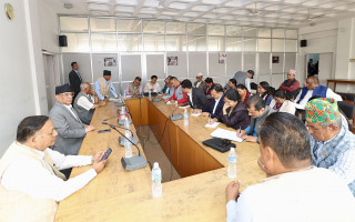 वर्तमान सरकार छिट्टै ढल्ने माओवादीको निष्कर्ष