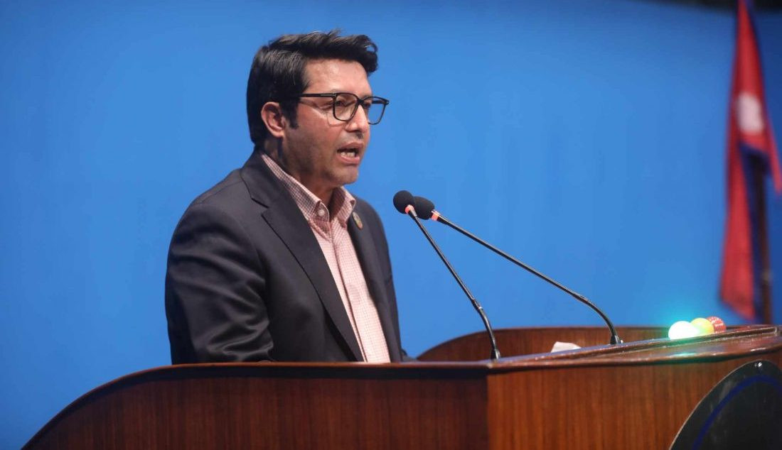 नेपालले चर्को ऋण बोक्न सक्दैन, बीआरआई संसदमा पेश होस् : राजेन्द्र बजगाईं