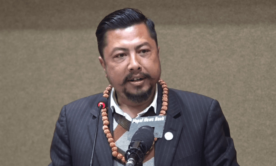 सरकारलाई दिएको समर्थनबारे समीक्षा गर्ने बेला आयो : खेलकुदमन्त्री श्रेष्ठ