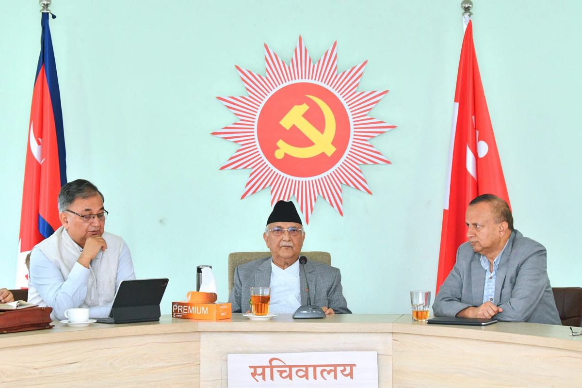 एमाले सचिवालय बैठक जारी