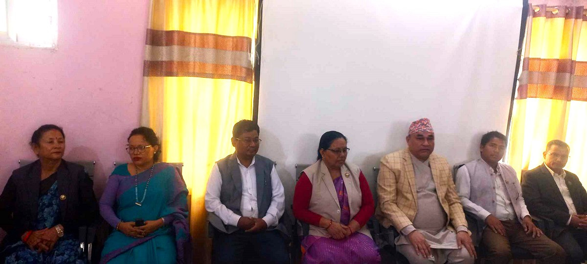 सुदूरपश्चिममा तीन राजनीतिक दलद्वारा मुख्यमन्त्री सोडारीको राजीनामा माग
