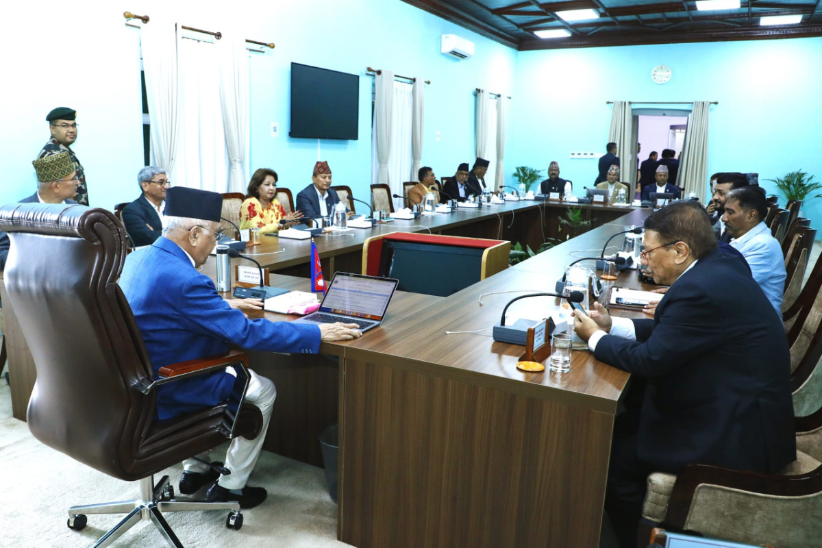मन्त्रिपरिषद्को बैठक बस्दै