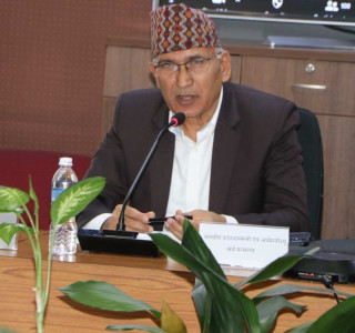 संघीय ढाँचाको वित्तीय व्यवस्थापनलाई प्रभावकारी बनाउनुपर्नेमा अर्थमन्त्रीको जोड