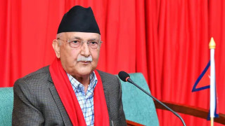 पदीय मर्यादाविरुद्ध पटकपटक प्रधानमन्त्री ओलीको भड्काउपूर्ण अभिव्यक्ति, चौतर्फी आलोचनापछी कांग्रेसको पनि विरोध, राजावादी समुह सशंकित (खासखबर)