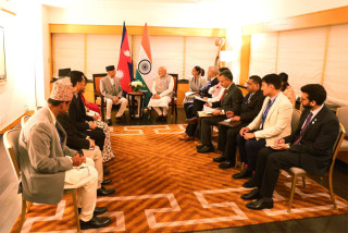 प्रधानमन्त्री ओली र भारतीय समकक्षी मोदीबीच न्युयोर्कमा भेटवार्ता