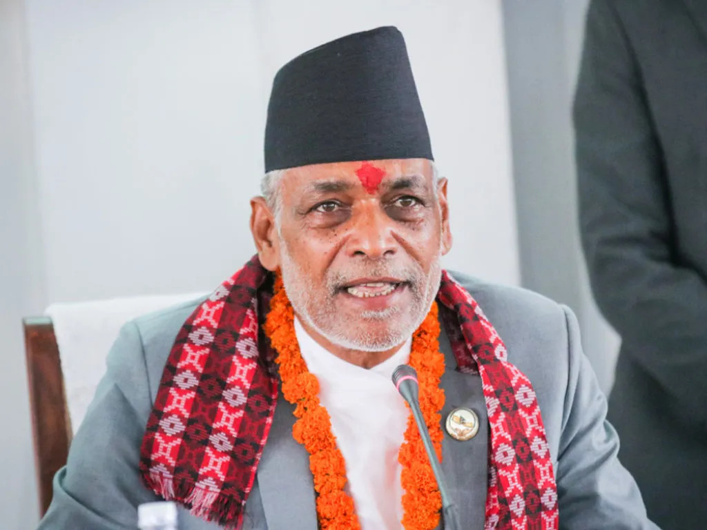 रासायनिक मलको अभाव नहुने कृषिमन्त्री अधिकारीको भनाई