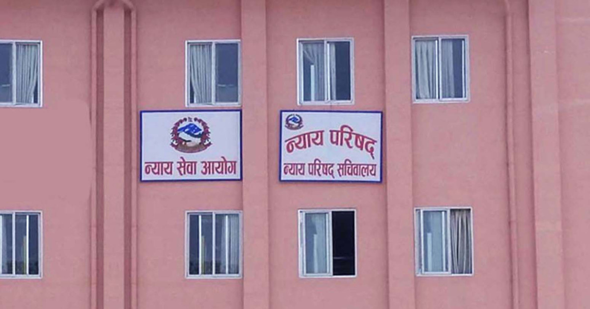 उपनिर्वाचनका लागी निर्वाचन अधिकृतहरु सिफारिस