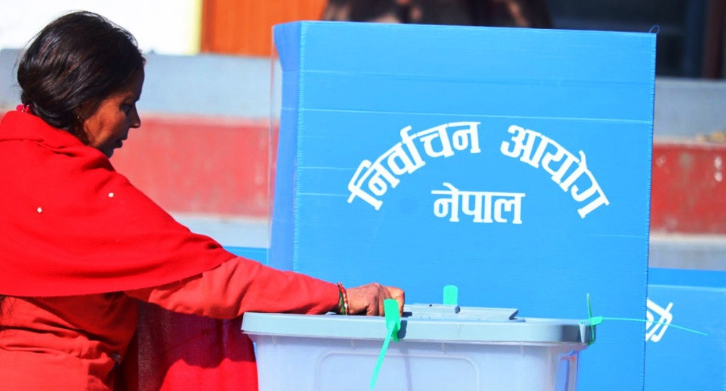 विदेशमा रहेका नेपालीलाई मताधिकार दिन सम्भव, दलीय सहमतीमार्फत ऐन निर्माणमा आयोगको जोड, दलहरुबाट भने आनाकानीको संकेत (खासखबर)