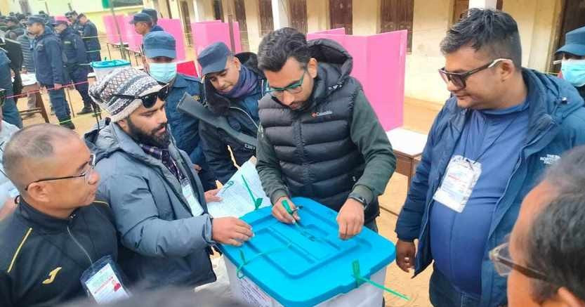 स्थानीय तह उपनिर्वाचनको मतदान सम्पन्न, ६२ प्रतिशत मत खस्यो