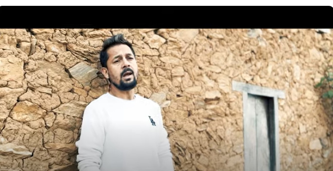 गीतकार चापागाईको शब्दमा गायक ढकालको पुरानै गीत फेरि चर्चामा  (भिडियोसहित)