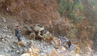 बैतडीमा जिप दुर्घटना, दुईको मृत्यु, चारजना गम्भीर