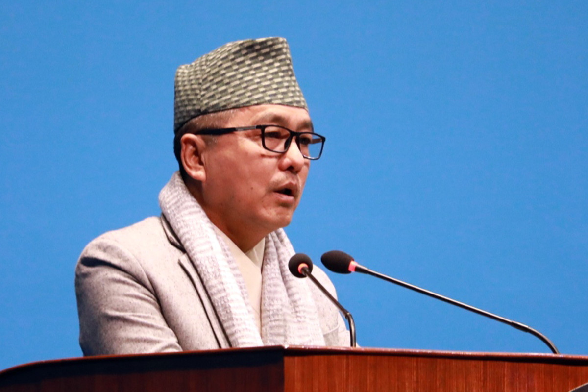 व्यवस्था नै अनिश्चित छ लिङ्देन
