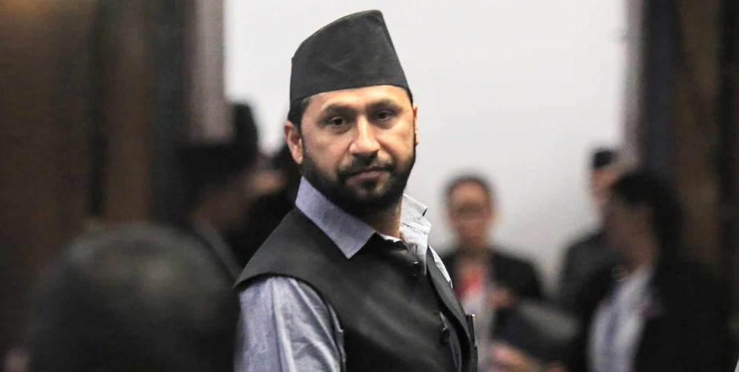 रवीको कारागार बसाई लम्बिएपछी रास्वपा कठिन मोडमा,विकल्प खोज्न र रिक्त पदपुर्ति गर्न चौतफी दवाब, रवीको अभाव टार्नै सकस (खासखबर)