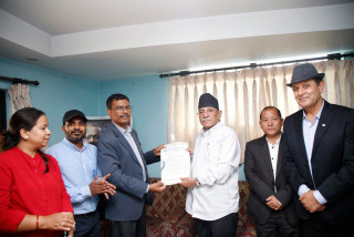 माओवादीसँग निर्वाचन प्रणाली र संविधान संशोधनको स्पष्ट धारणा रहेको प्रचण्डको दाबी