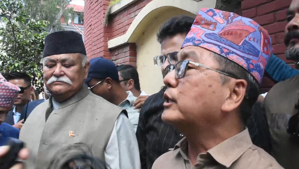 सबै भ्रष्टाचार प्रकरणमाथि पुनः छानबिनको माग गर्दै राप्रपाद्वारा अख्तियारमा उजुरी