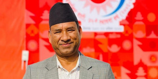 कर्ण थापाले एमालेमा दर्ता गराए फरक मत