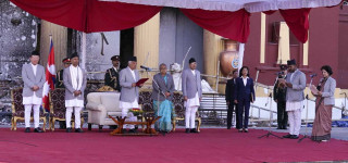अन्तरिम सरकारमा तेश्रोपटक मन्त्रीमण्डल विस्तार, मन्त्रीपरिषद् अझै अपुरो, विवादित मान्छे ल्याउन खोज्दा प्रधानमन्त्री नै विवादमा, सरकार नै कुहिरोको काग बन्दै (खासखबर)