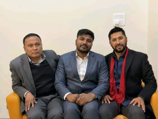 नागरिक सरकारका मन्त्रीहरु नै दलीय राजनीतिमा, सरकार र निर्वाचनको निष्पक्षतामाथी प्रश्न उठ्दै, नैतिकता देखाएर राजीनामा दिन सुझाव (खासखबर)