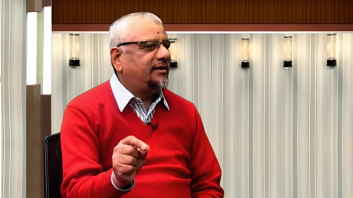 डोटीको गुमेको सान फर्काउने संकल्पसहित मैदानमा भरत खड्का - डोटेली जनताको भरोसा बढ्दै