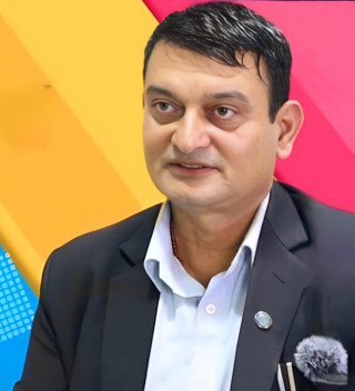 ’प्रधानमन्त्रीले माफी माग्नुपर्छ, तर विपक्षीले विरोधका लागि मात्र विरोध नगरोस्ः विश्लेषक सापकोटा