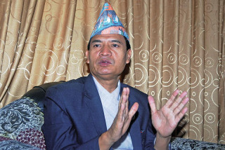 शिक्षा र स्वास्थ्यमा कर लगाउनु गलत, विद्यालयको मनोमानी रोक्न नेता तामाङको माग